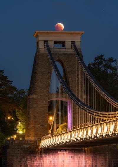 Lunar eclipse over Clifton Suspension Bridge